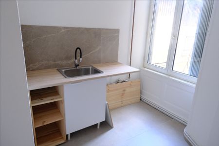 Location Appartement 3 pièces 100m² - Photo 5