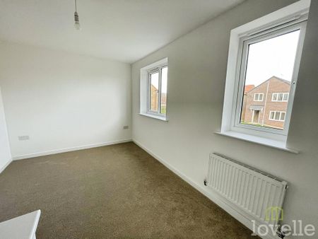 3 bedroom detached house to rent - Photo 3