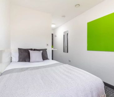 Premium Plus En-suite - Photo 2