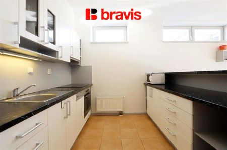 Pronájem bytu 3+kk, ulice Spálená, Brno - Trnitá, zařízený, výtah, možnost garážového stání, v blízkosti Vlněny - Photo 2