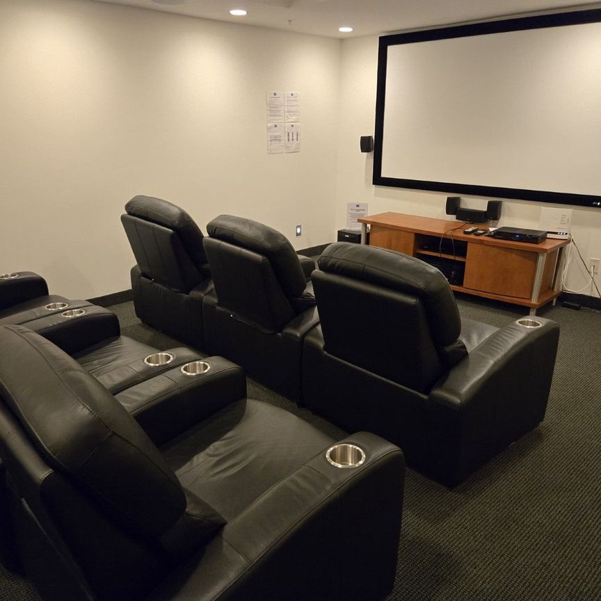 For Lease - 15 James Finlay Way Unit# 812, Toronto, Ontario - Photo 1