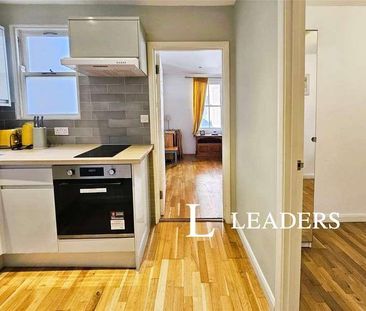 Kings Road, Brighton, BN1 - Photo 5