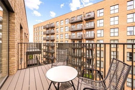 Studio to rent - Photo 4