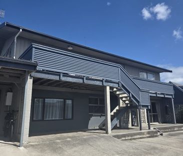 One Room in Boarding House - Papamoa - Photo 3