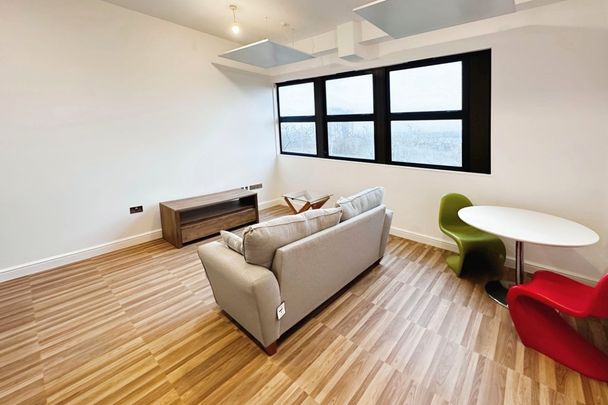 Waterside House - Photo 1