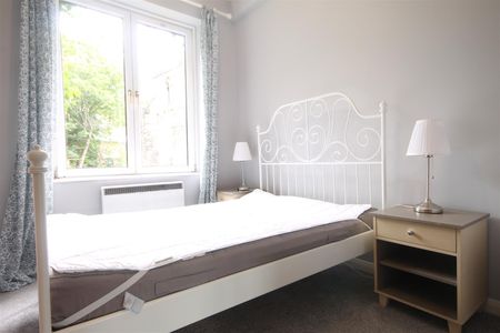 St Andrews Street, City Centre - Photo 4