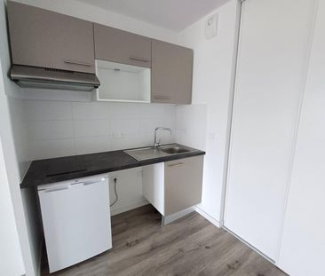 location Appartement T2 DE 43.72m² À TOULOUSE - Photo 2