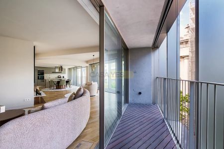 Apartment T3 in Santo António, Lisboa - Photo 2