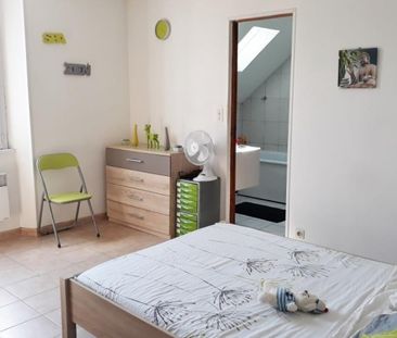 Location Appartement P2 Avec place de parking Sens - Photo 3