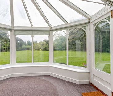 An elegant two bedroom residence set in beautiful grounds in the po... - Photo 2