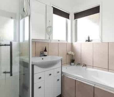 Family Home - Greenmeadows - Photo 5