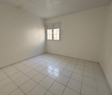 T3 avec terrasse à Fond Lada - Fort de France - Photo 1