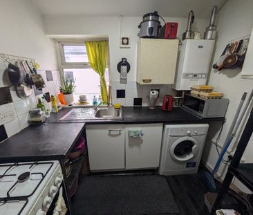 Splott Road, Cardiff - Photo 1