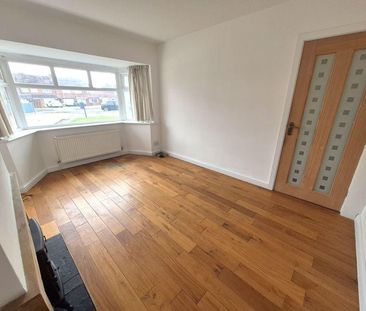 3 bedroom semi-detached house to rent - Photo 2