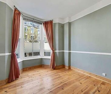 Charteris Road, London, N4 - Photo 2