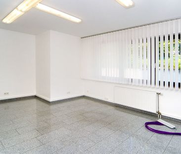 Moderne Bürofläche direkt am Hildener Kreuz - im Erkrather Ortsteil Unterfeldhaus - Photo 4