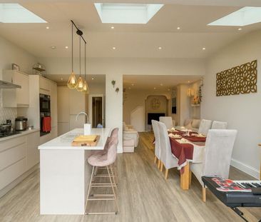 5 bedroom House To Let Total Size: 1497 SQ FT - Photo 5