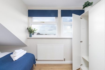 2 Bed Flat, Coventry, CV3 - Photo 4