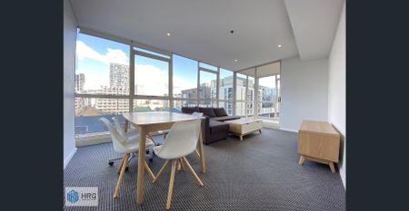 Fully furnished 3 bedrooms plus study room - Photo 2