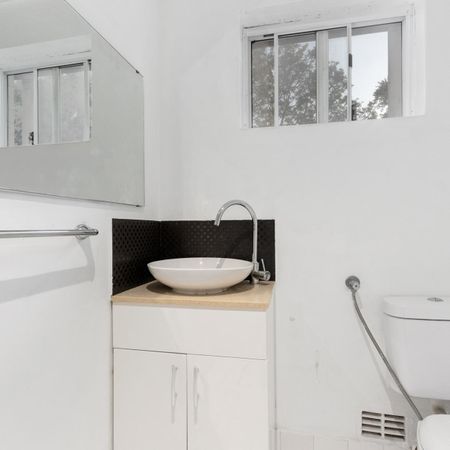 23/4 Comer Street - Photo 3