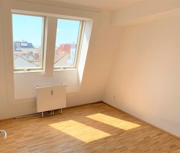 2-Zimmer-Dachgeschosswohnung mit Terrasse nahe Augarten - zu mieten... - Photo 5