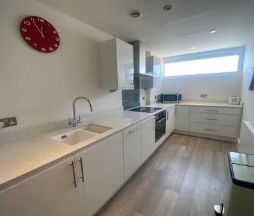 2 bedroom apartment to rent - Photo 6