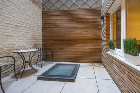 PRACHTIG, GEMEUBELD APPARTEMENT MET 2 SLAAPKAMERS NABIJ HET BRUISEND STADSCENTRUM - Foto 4