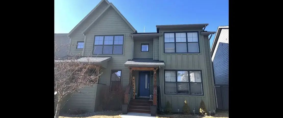 Cozy 1 Bedroom Basement suite | 99 Walden Terrace Southeast, Calgary - Photo 1