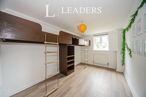 2 bedroom flat to rent Henry Court West Street - LU6 1HG - Photo 1