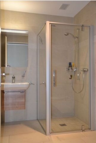 APPARTEMENT 41/2 PIÈCES À HORGEN (ZH), MEUBLÉ, TEMPORAIRE - Foto 4