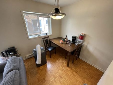 51 Stanley St, Unit 11 - Photo 3