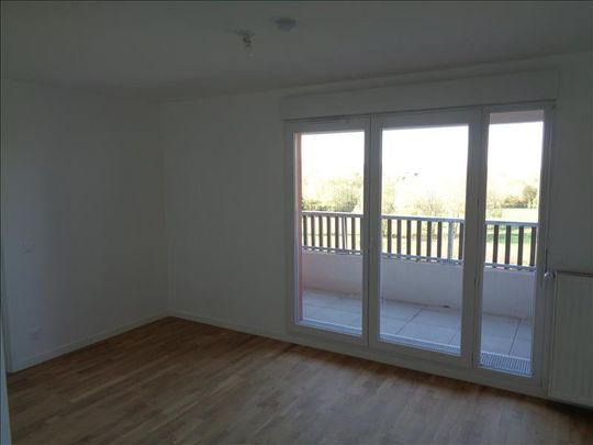 2 pièces - 38,03 m² - 2ème étage - Colocation non autorisée - Photo 1