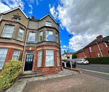105a Ulsterville Avenue, Belfast, BT9 7AU - Photo 1