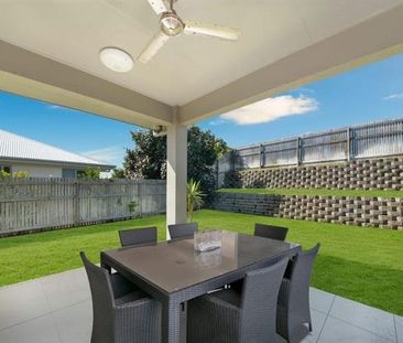 MODERN 4 BEDROOM HOME IN POPULAR SUBURB OF COSGROVE - Photo 4