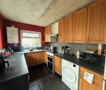 18 Ambrose Street - Photo 3