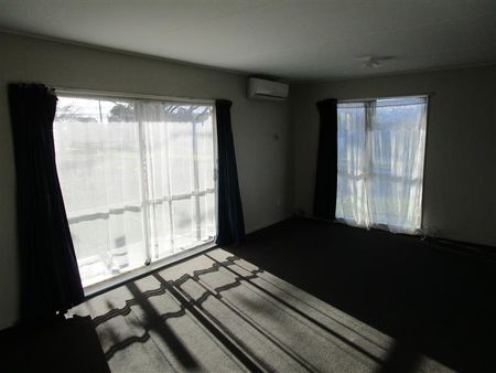 Flaxmere Avenue, Flaxmere - Photo 2