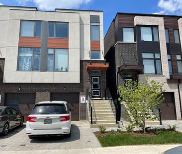 For Lease - 4 Wild Rose Gardens, Toronto, Ontario - Photo 2