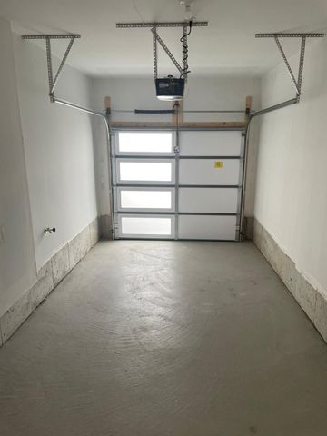 For Lease - 937 Douro Street, Stratford, Ontario - Photo 3