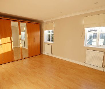 Butlers Pond, Whitchurch Hill - Photo 3