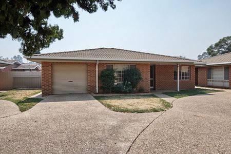 3/1 Jennifer Place Wagga Wagga NSW - Photo 2