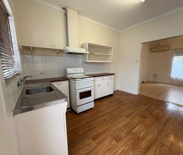 2- Bedroom Unit in the Heart of Prospect - Photo 5