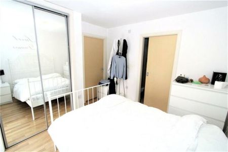 Kimber House, SO14 - Photo 5