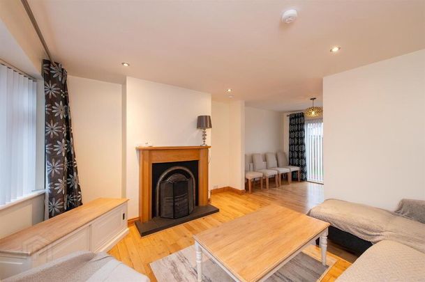 12 Muskett Crescent, Carryduff, Belfast, BT8 8QL - Photo 1