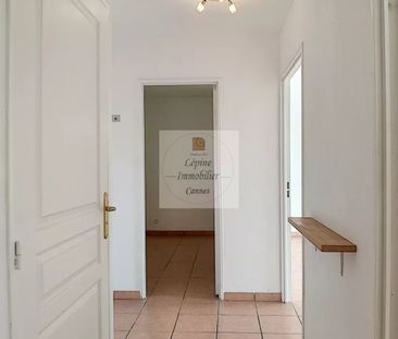 Location Appartement 2 pièces 47m² CANNES 06400 - Photo 4