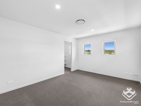 Spacious 4-Bedroom Townhouse in Vidorra â Premium Living, Unmatched Value - Photo 5