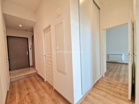 Location Appartement 4 pièces 67 m2 à Draguignan - Photo 3