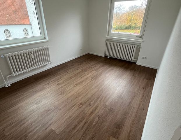 Familienwohnung mit Balkon frei ! - Foto 1