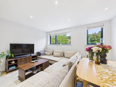 2 bedroom apartment to rent - Photo 3