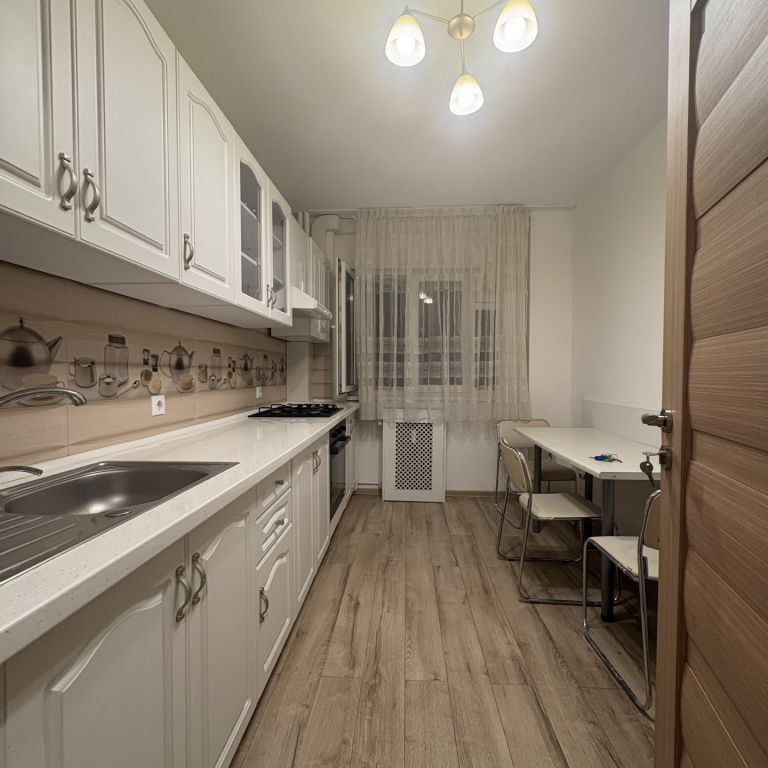 Apartament 3 camere renovat in Drumul Taberei, Bucla, Piata Valea Ialo - Photo 1