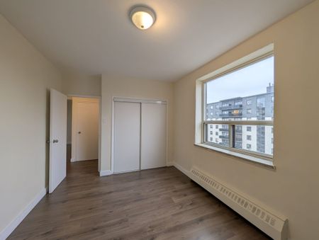 For Lease - 57 Parkwoods Village Drive Unit# 511, Toronto, Ontario - Photo 5